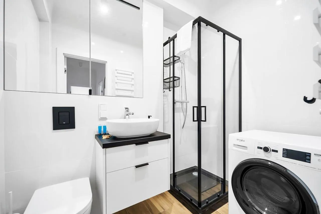 Dzielna Standard Apartment Warschau